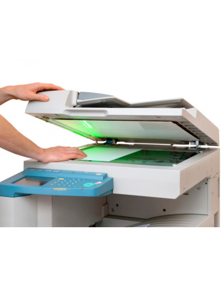 Papel fotocopiadora q-connect ultra white din a4 160 gramos paquete de 250 hojas